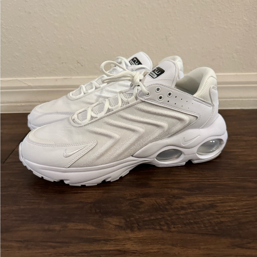 Nike Air Max TW Triple White Men’s Sneakers DQ3984-102